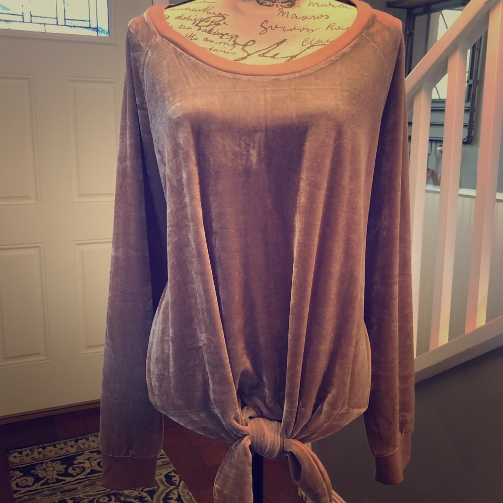 Gorgeous plush sweatshirt